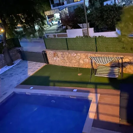 2-bedroom Flat With A Private Swimming Pool Daire Bodrum