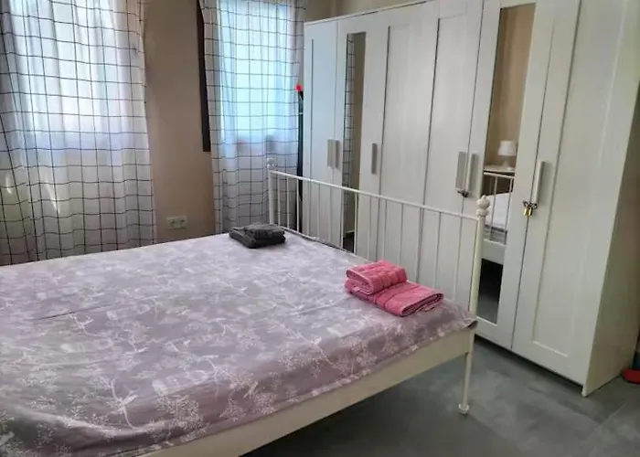 2-bedroom Flat With A Private Swimming Pool Daire *