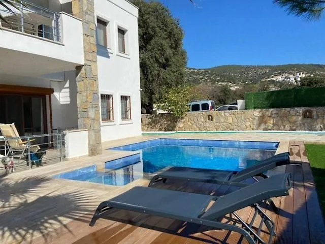 2-bedroom Flat With A Private Swimming Pool Daire Bodrum