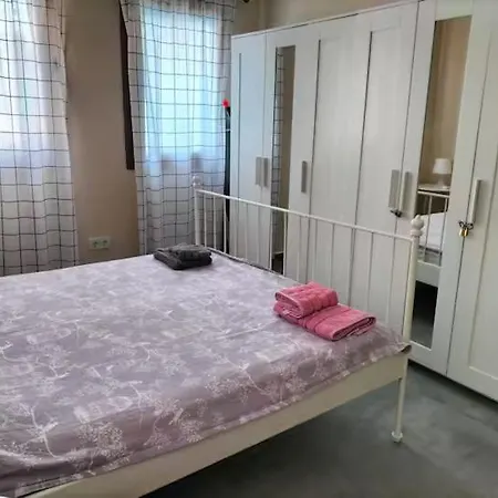 2-bedroom Flat With A Private Swimming Pool Apartament *